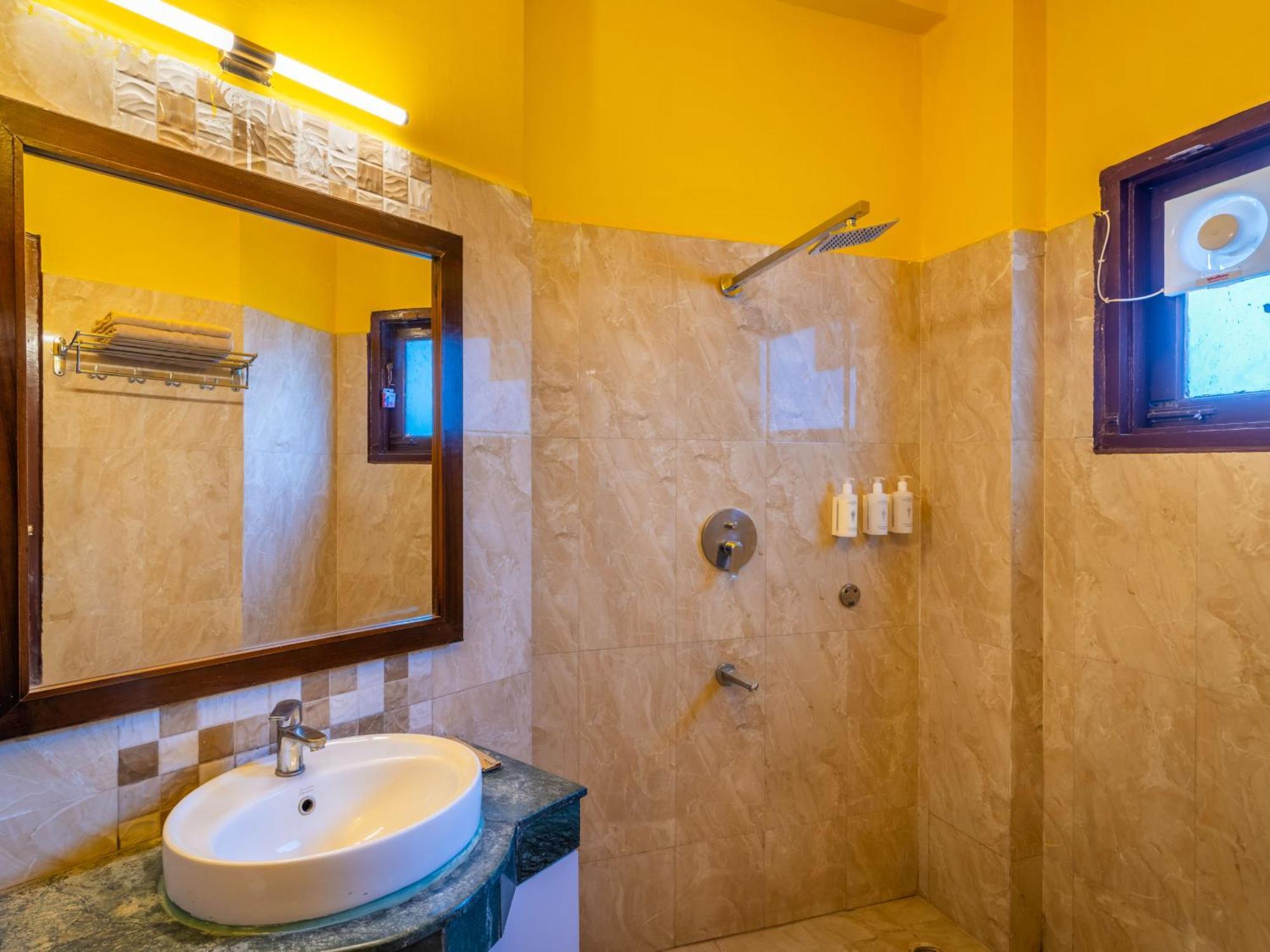 The Hosteller Kasauli Phòng bức ảnh